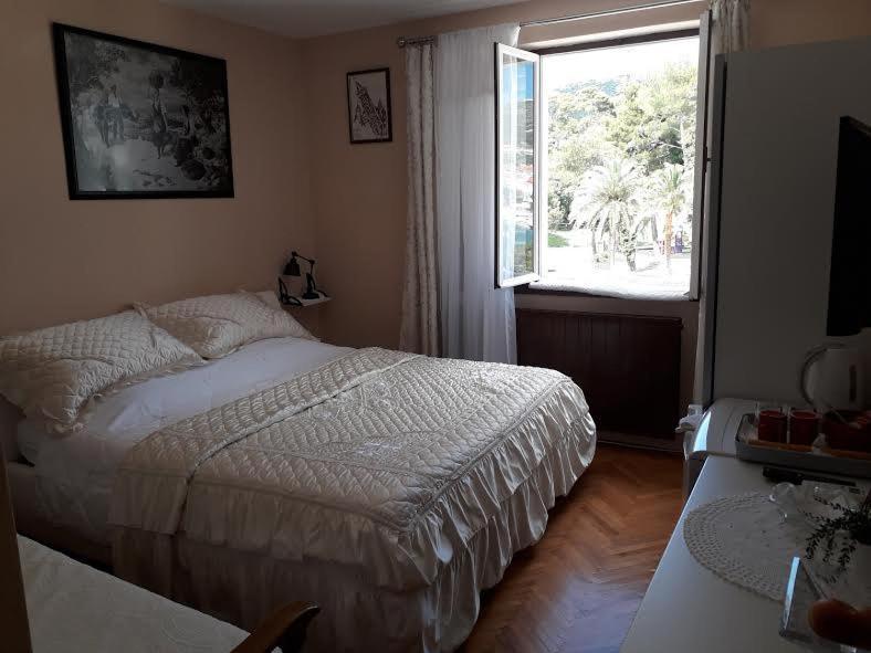 Rab-Centar Otel Rab Town Dış mekan fotoğraf